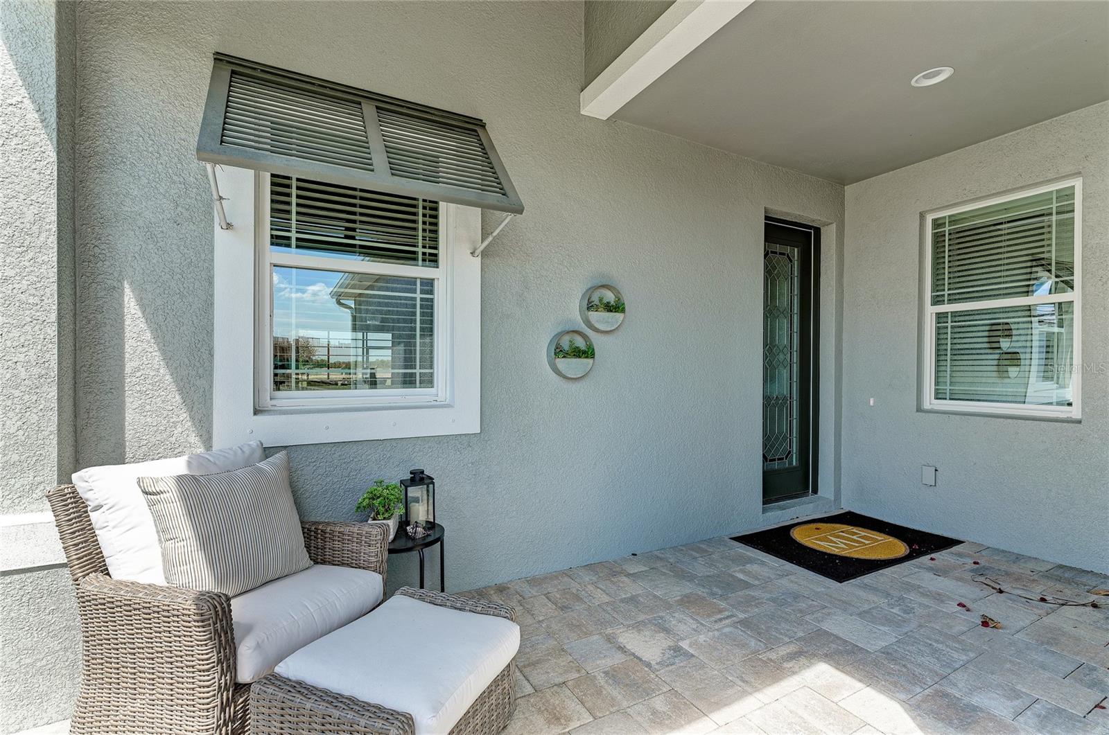 260 VAN GOGH COVE