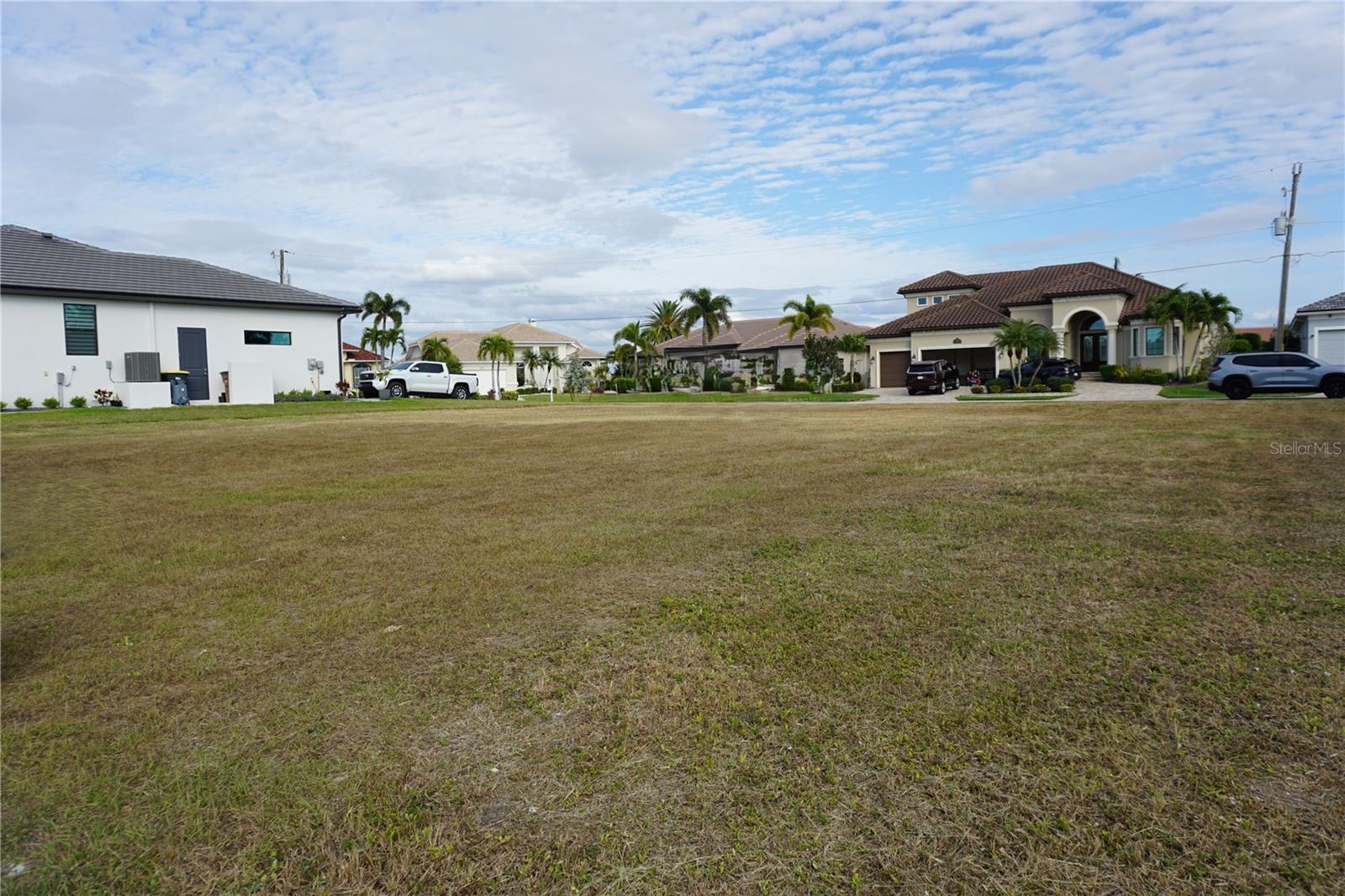 PUNTA GORDA ISLES SEC 15 - Land