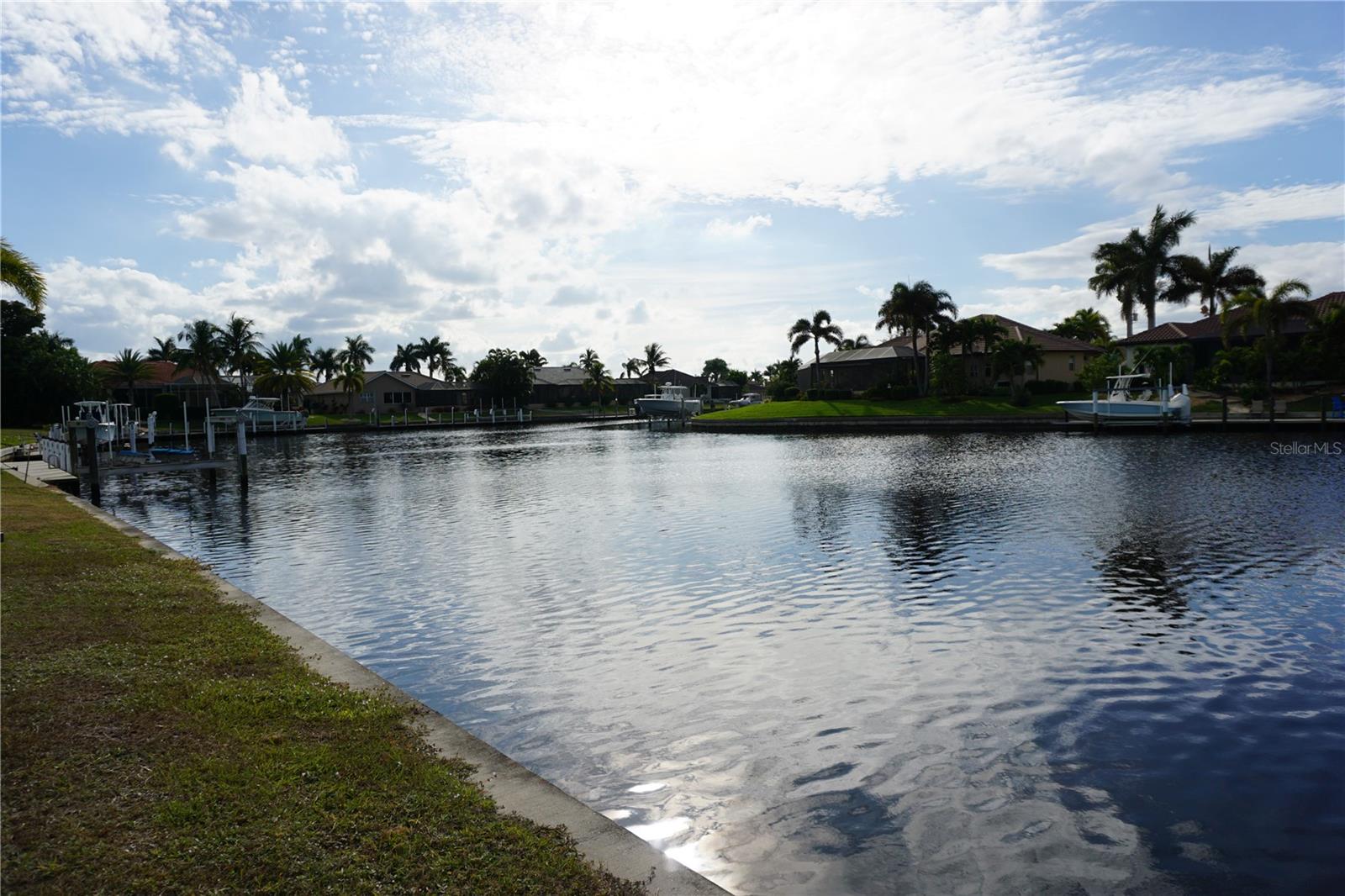 PUNTA GORDA ISLES SEC 15 - Land