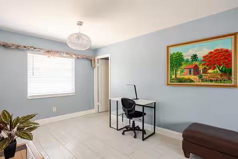 CAMPUS HILL PARK UNIT 1 - Residential Lease