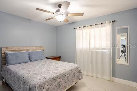 CAMPUS HILL PARK UNIT 1 - Residential Lease