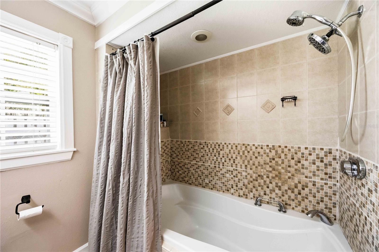 COUNTRY CLUB OF SARASOTA THE - Residential