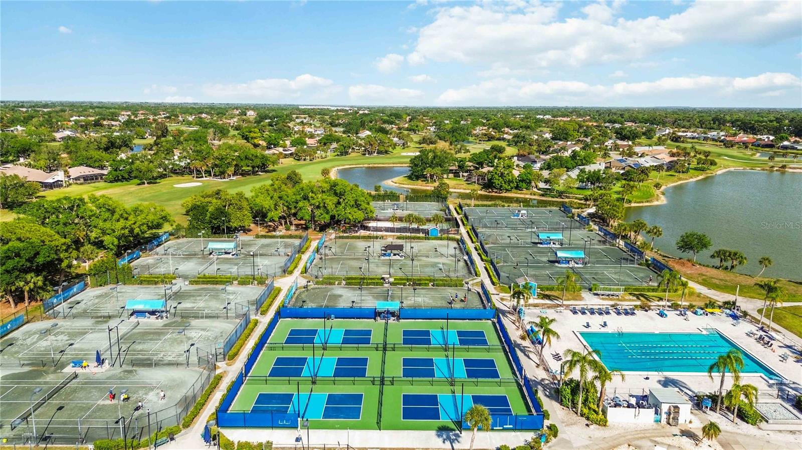 COUNTRY CLUB OF SARASOTA THE - Residential