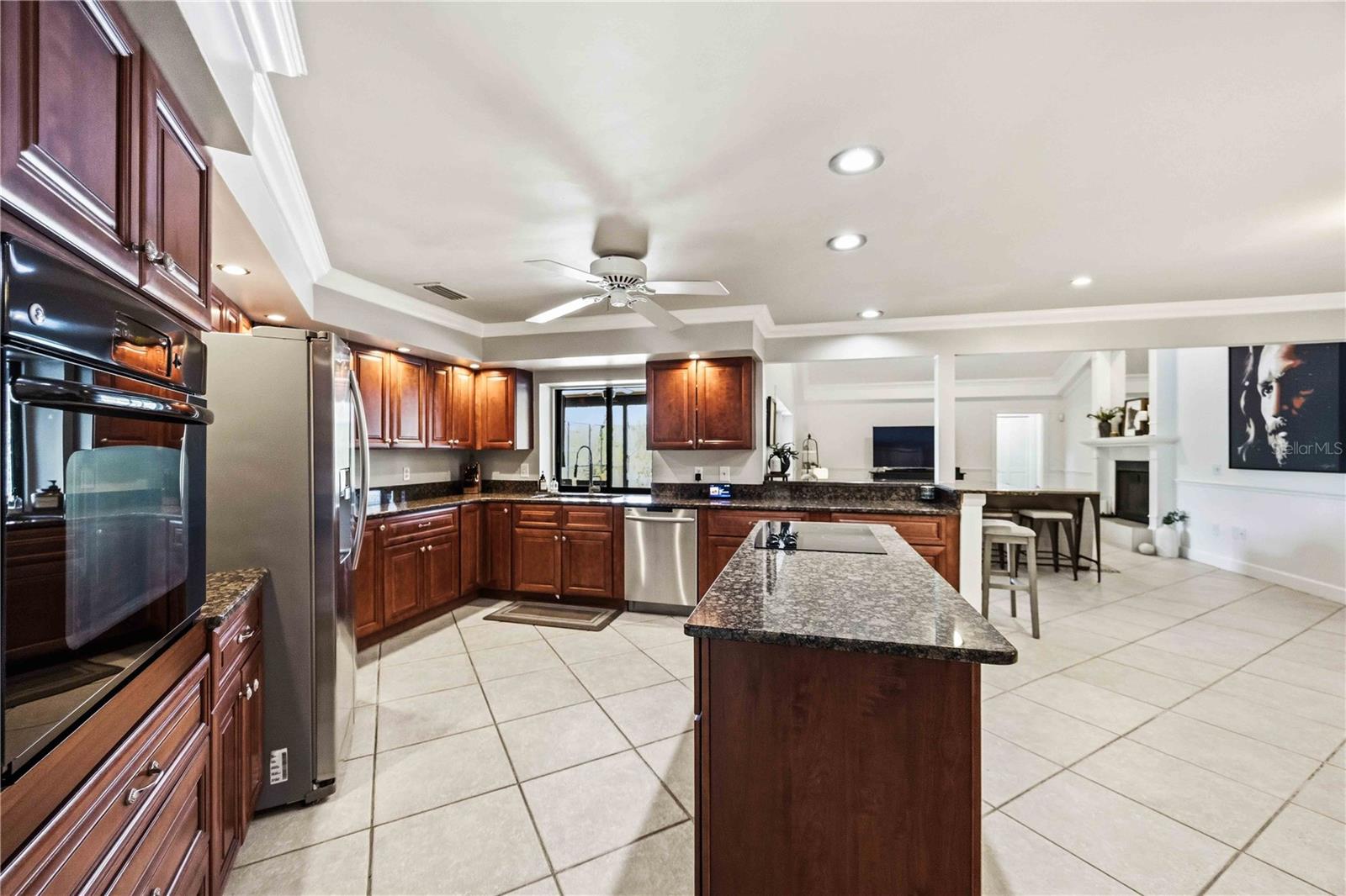 COUNTRY CLUB OF SARASOTA THE - Residential