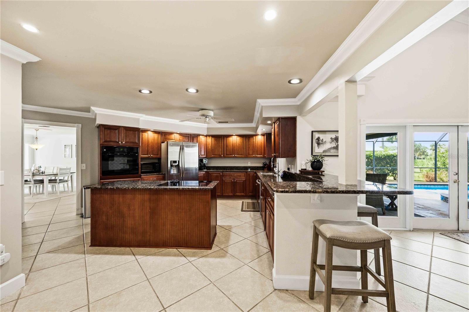 COUNTRY CLUB OF SARASOTA THE - Residential