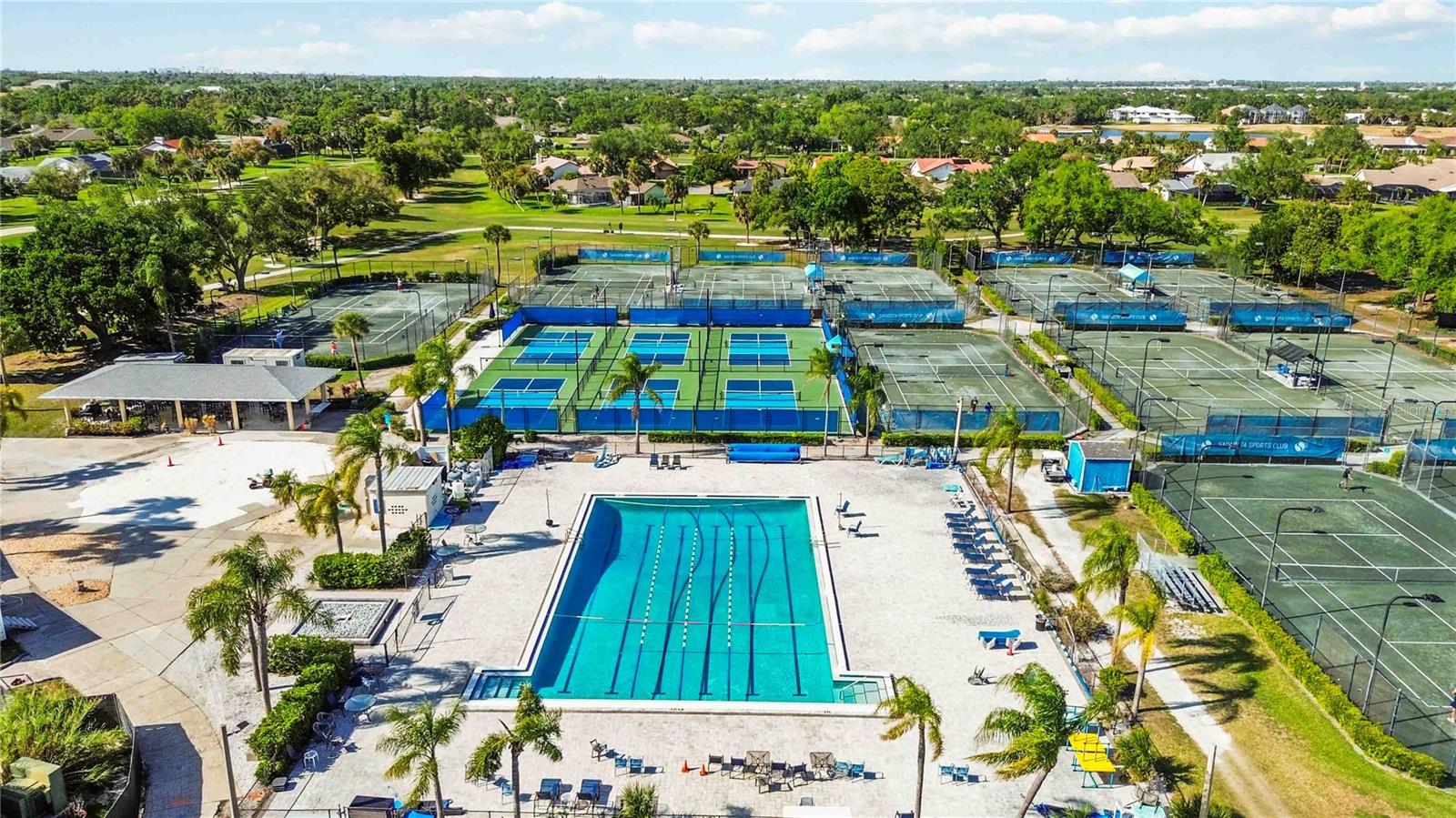 COUNTRY CLUB OF SARASOTA THE - Residential