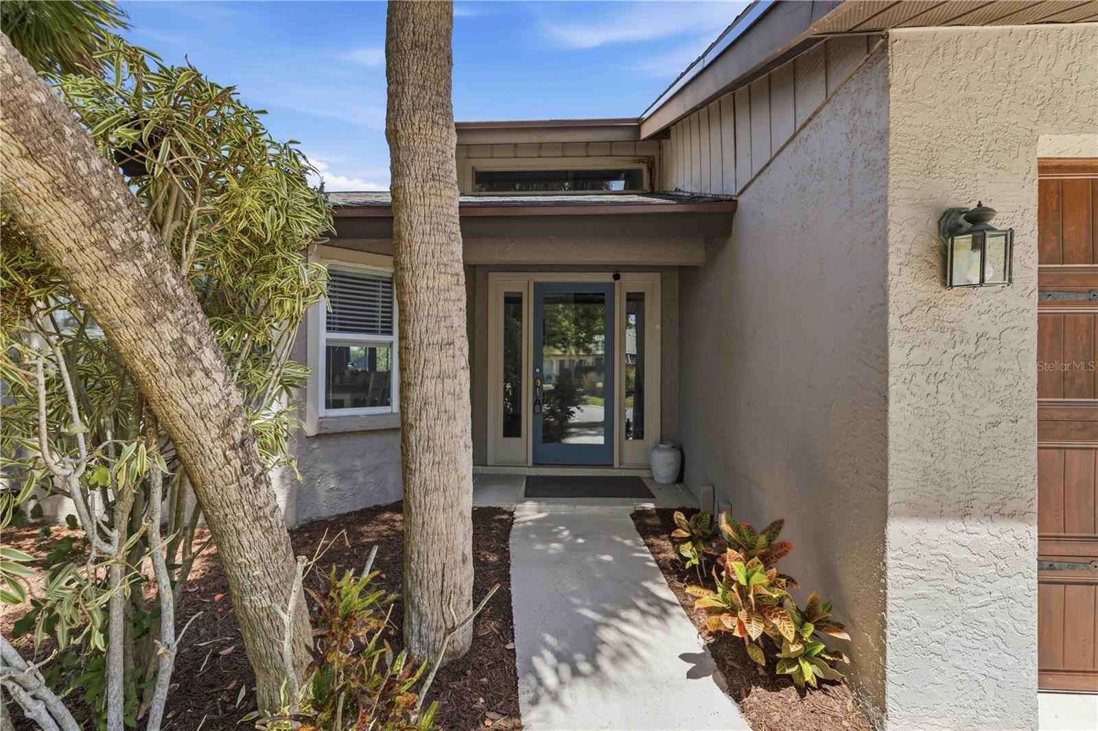 COUNTRY CLUB OF SARASOTA THE - Residential