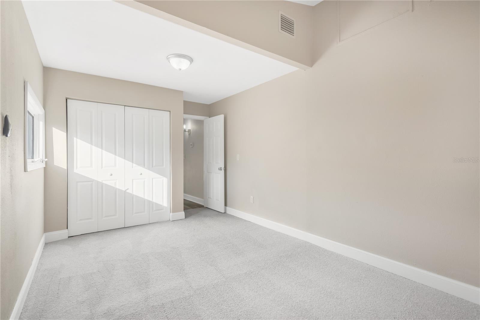 MANGO HILLS - Residential