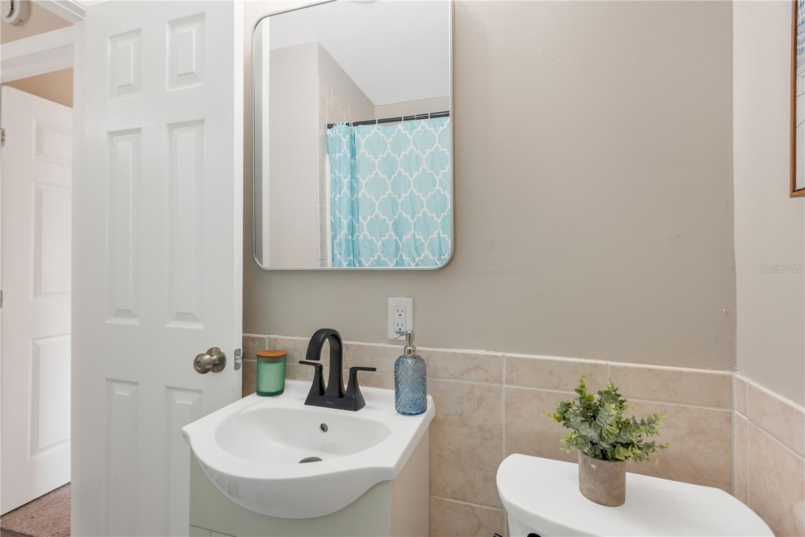 MANGO HILLS - Residential