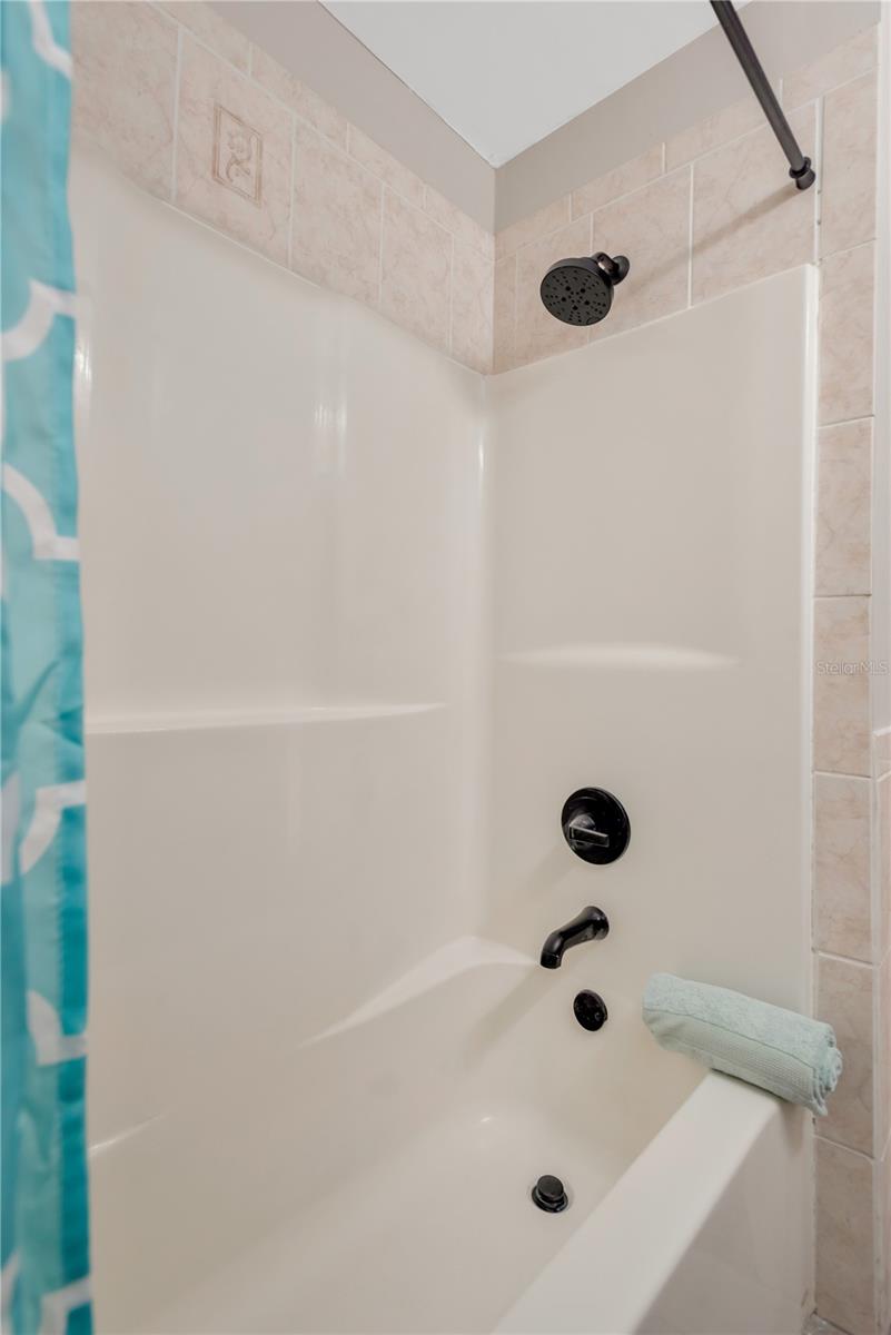 MANGO HILLS - Residential