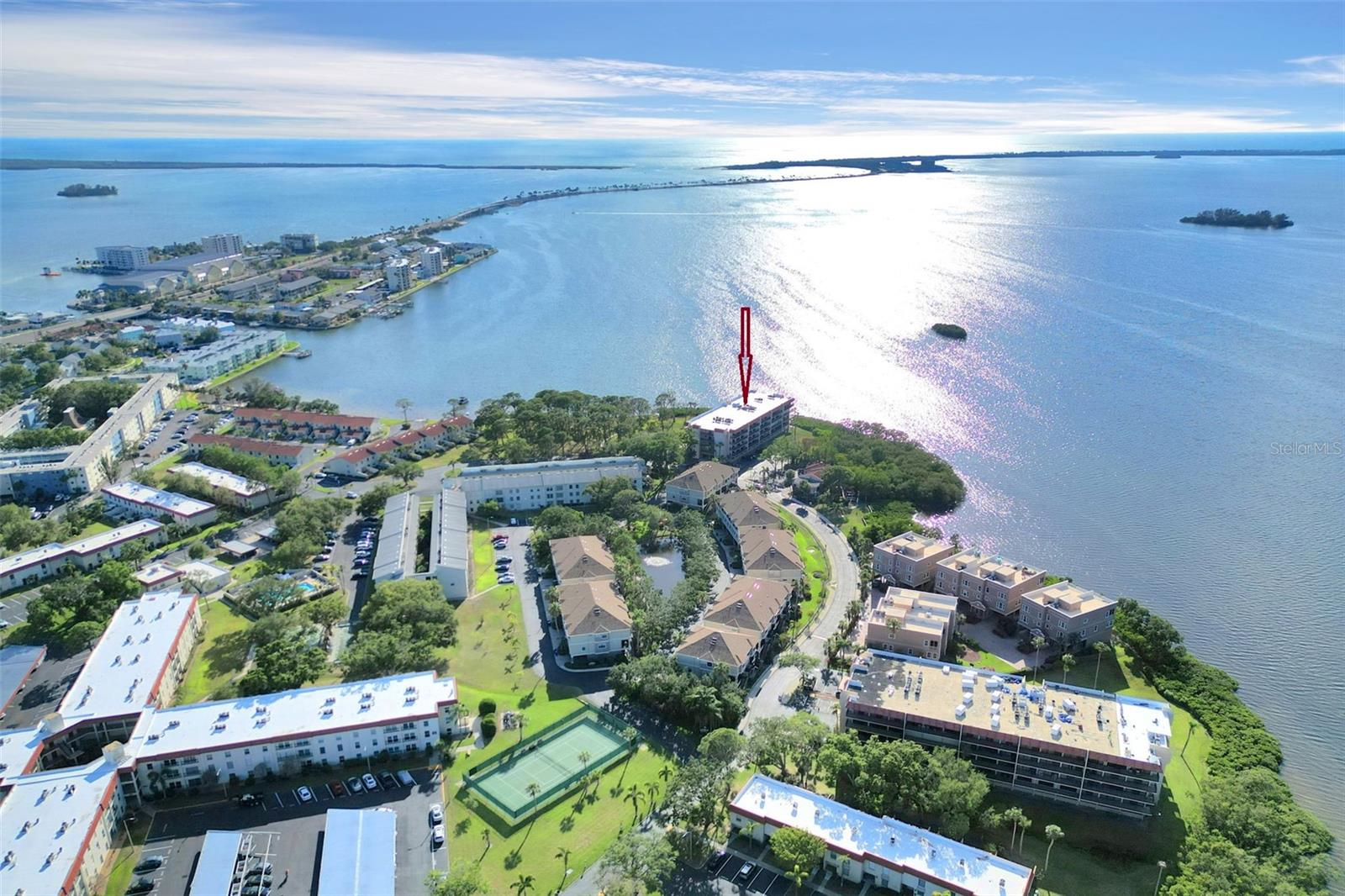 2700 BAYSHORE BOULEVARD 11308