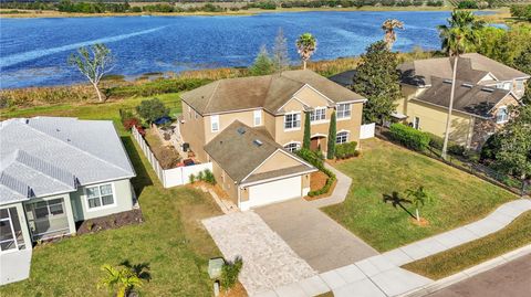 A home in LAKE WALES