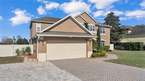 A home in LAKE WALES