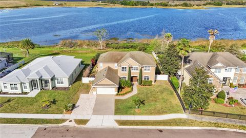 A home in LAKE WALES