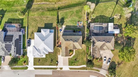 A home in LAKE WALES