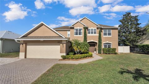 A home in LAKE WALES