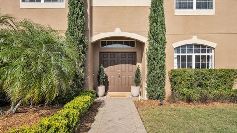 A home in LAKE WALES