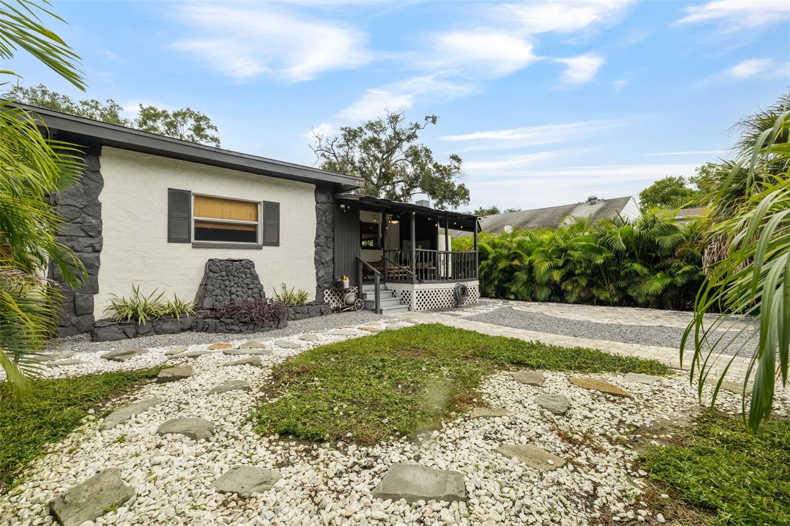 HAMPTON TERRACE - Residential Lease