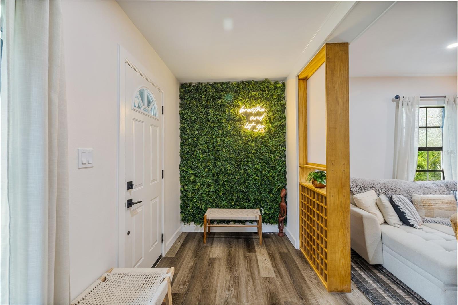 HAMPTON TERRACE - Residential Lease