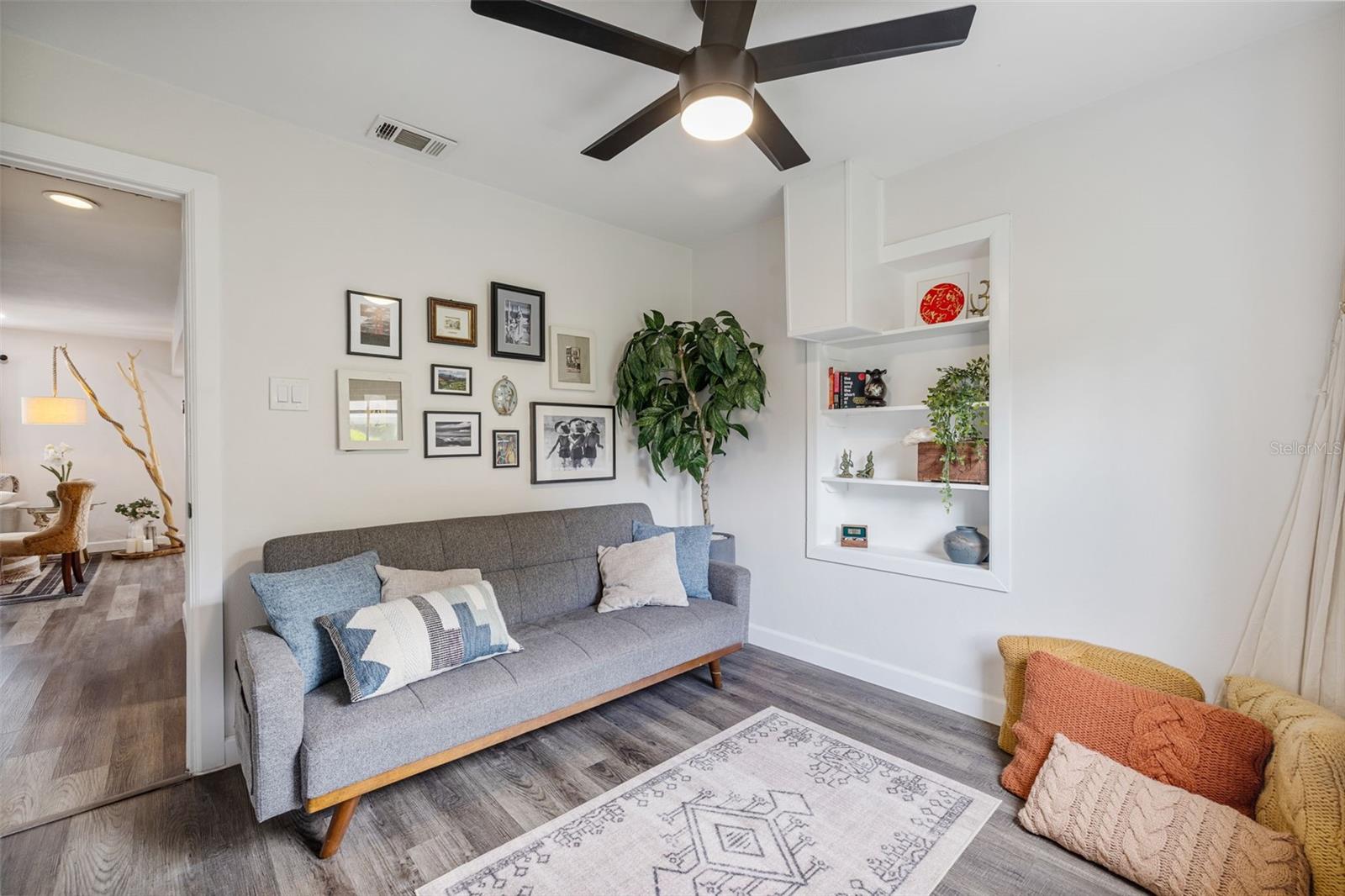 HAMPTON TERRACE - Residential Lease