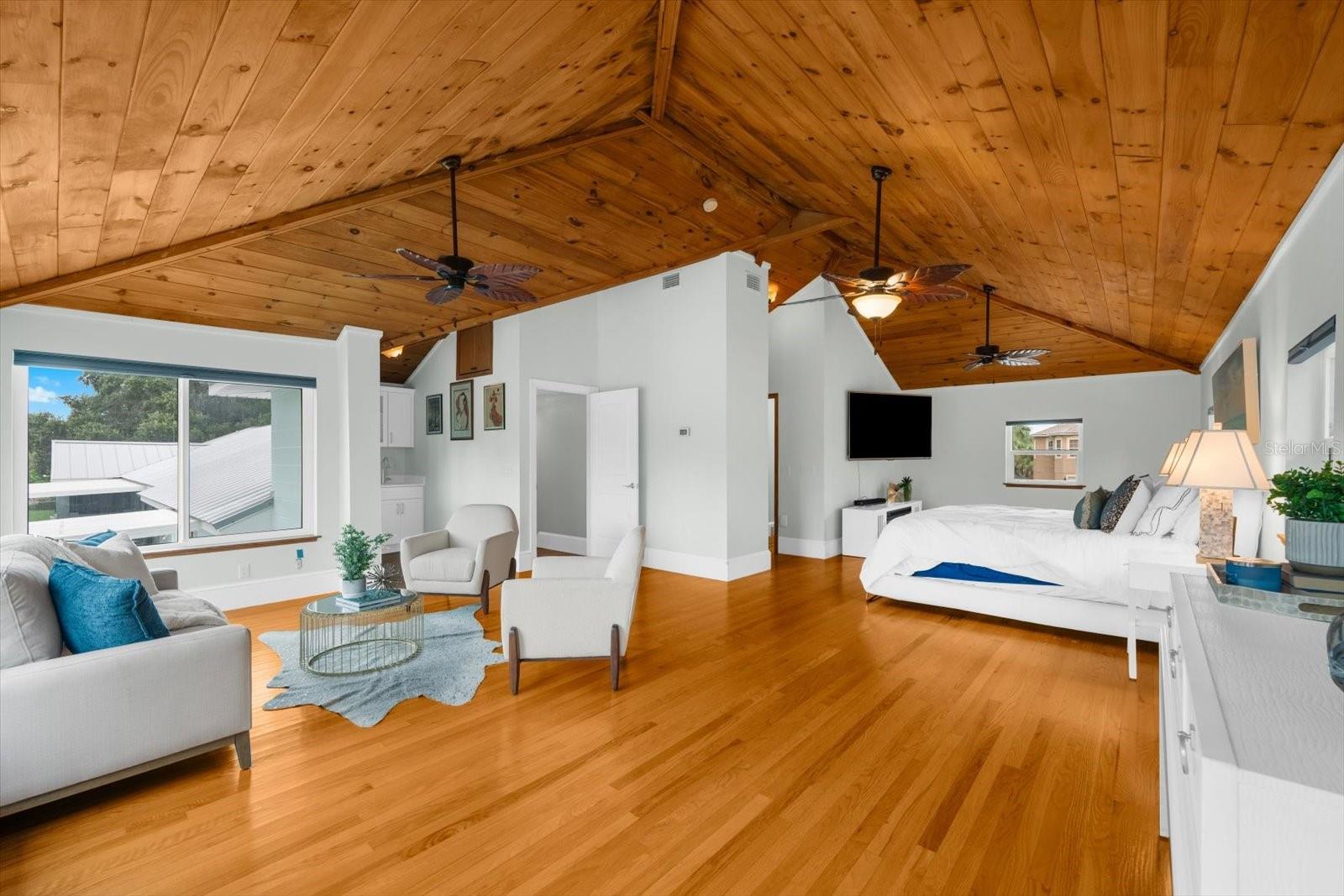 SUNSET HILLS - Residential
