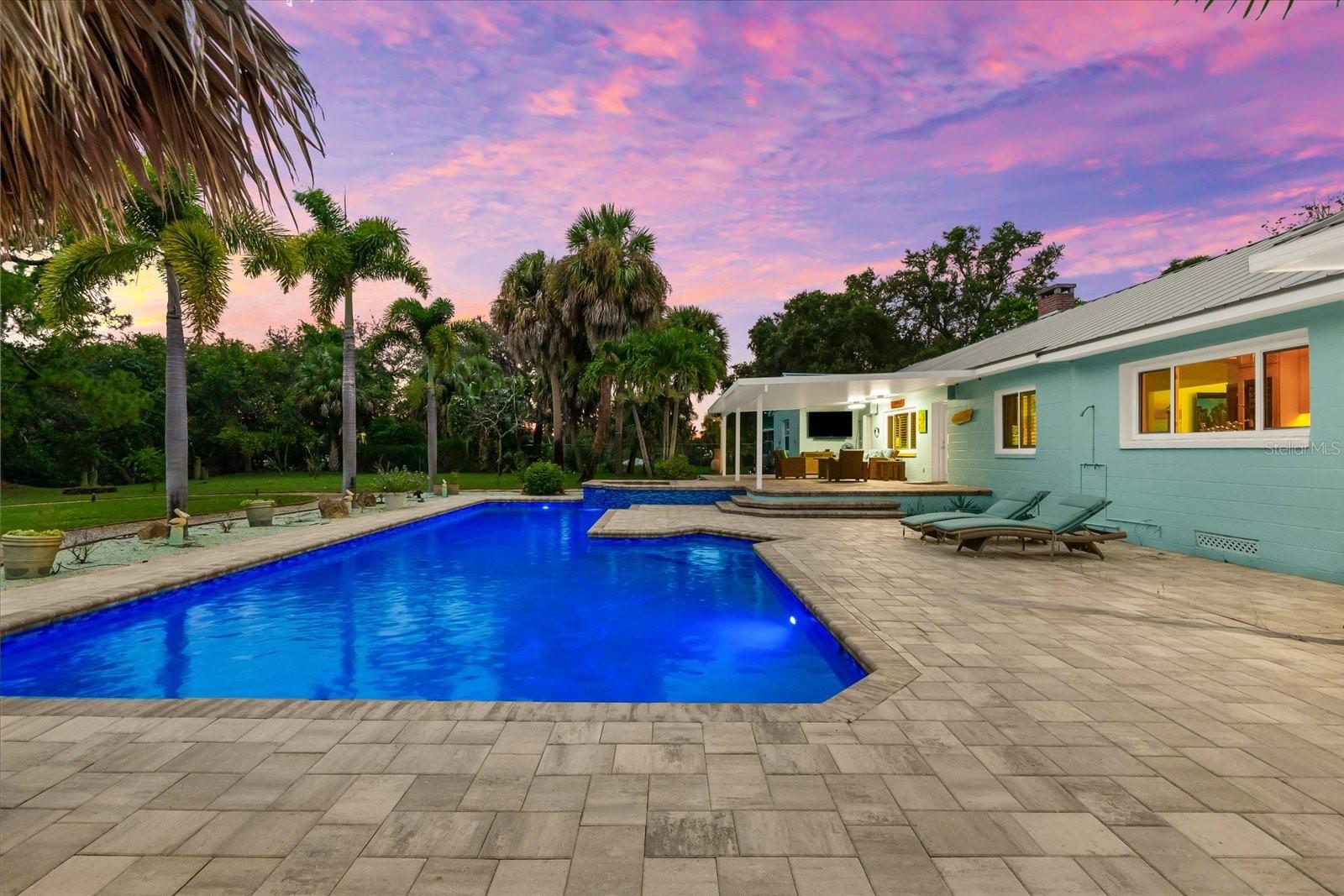 SUNSET HILLS - Residential