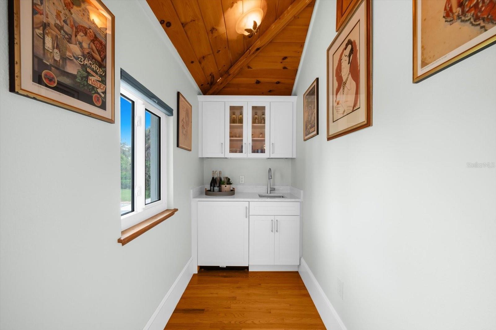 SUNSET HILLS - Residential