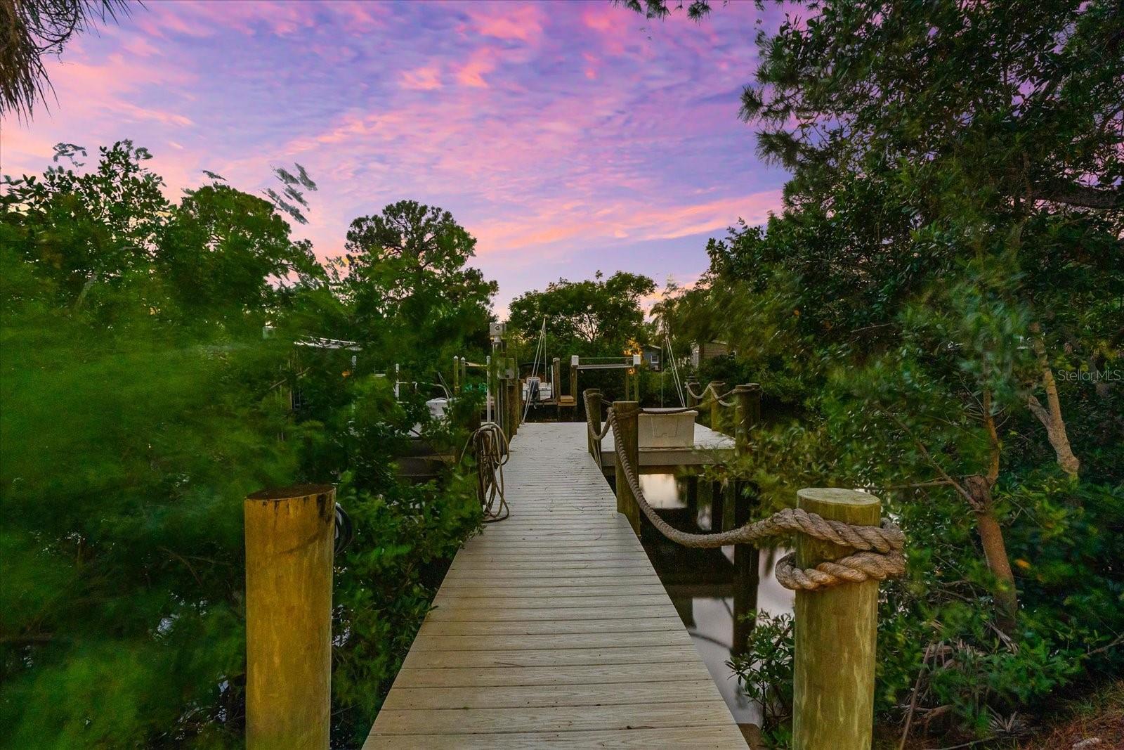 SUNSET HILLS - Residential