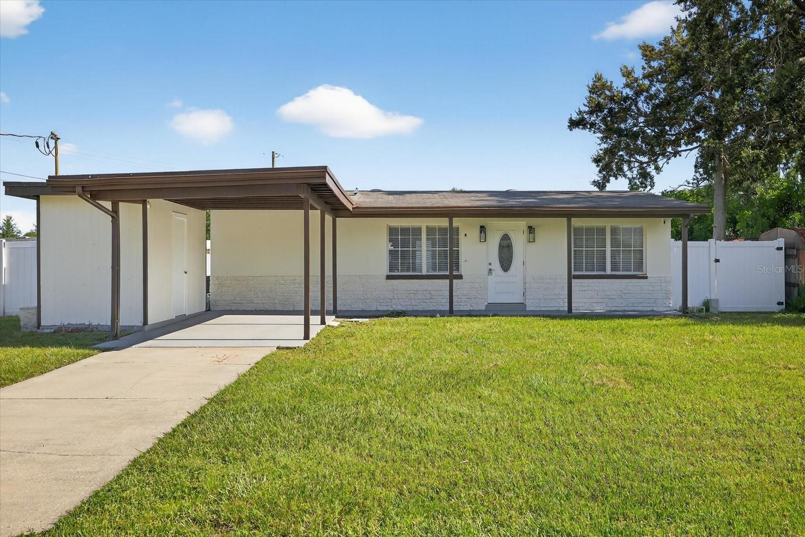 NO FLOOD ZONE! This beautiful 3-bedroom, 2-bathroom residence at 4308 W Oklahoma Ave has been completely updated and combines modern amenities with classic Florida charm. Step inside to discover an inviting floor plan that seamlessly connects the living, dining, and kitchen areas. You are just minutes away from local parks, schools, shopping, and a short drive to the stunning Gulf Coast beaches. Internet, water, sewer, and electric are all included.