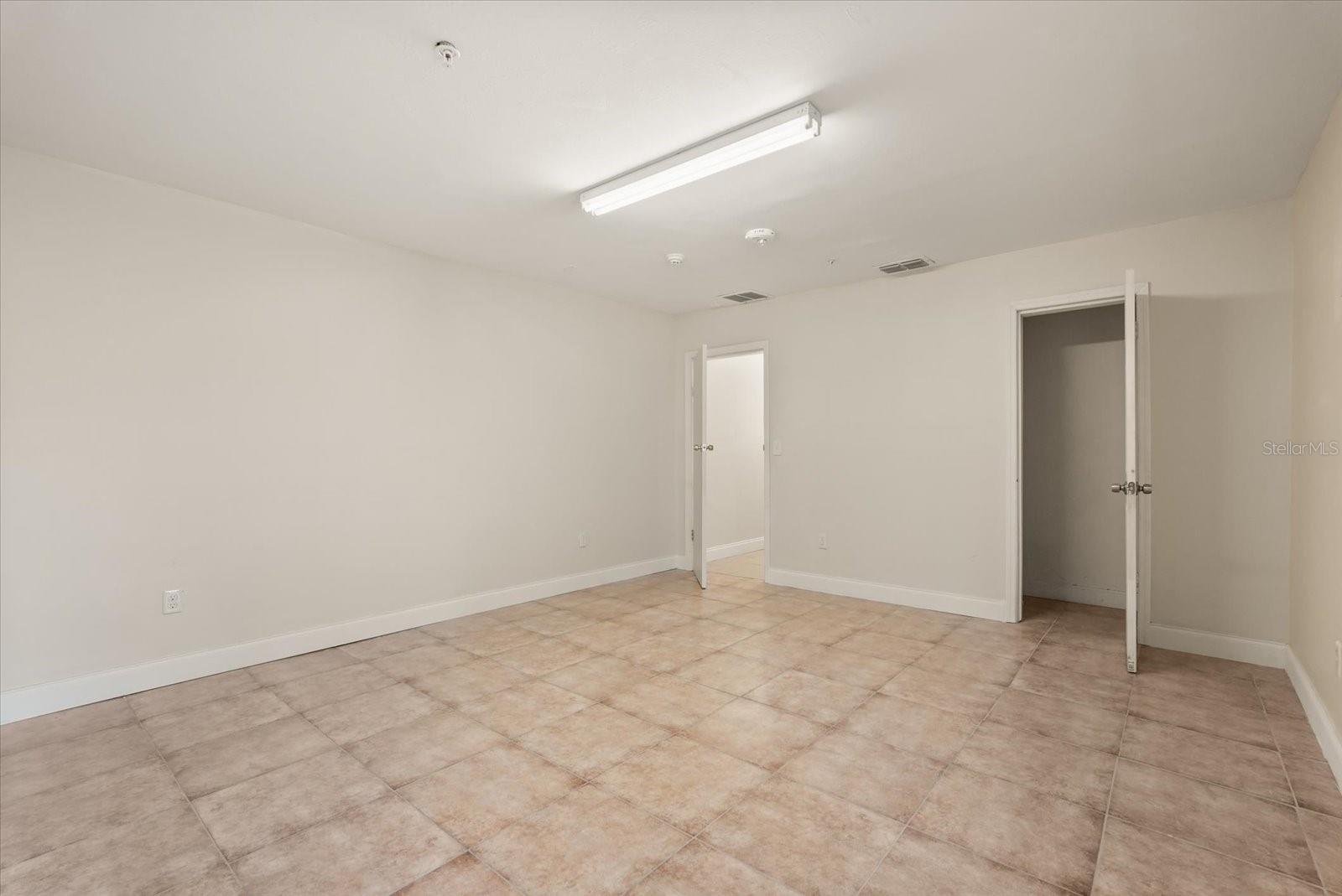 ANGEBILT ADD - Commercial Lease