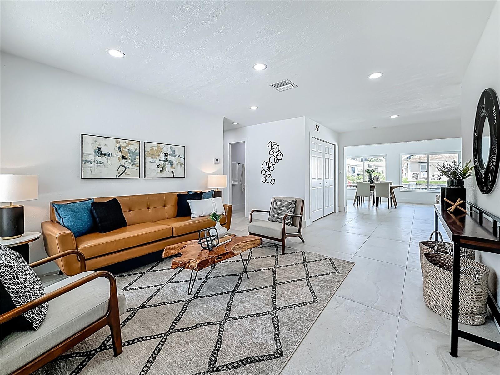 BAYWOOD SHORES 1ST ADD - Residential Lease
