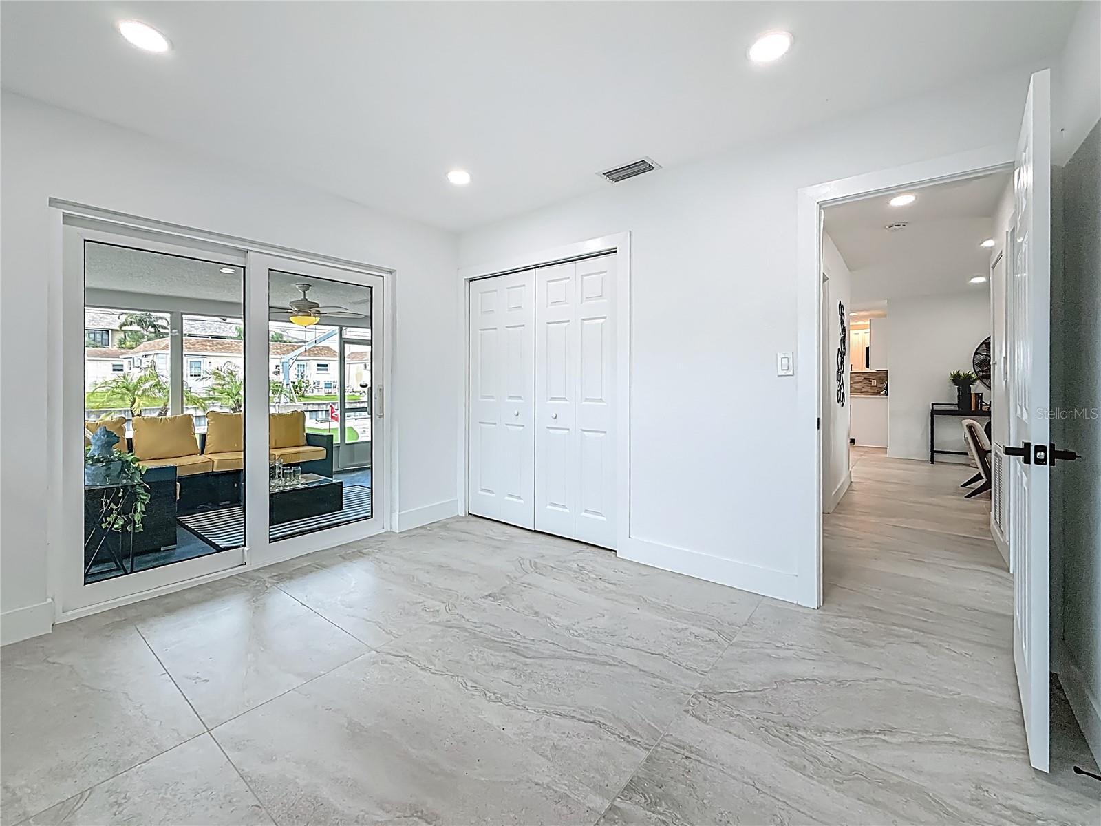 BAYWOOD SHORES 1ST ADD - Residential Lease