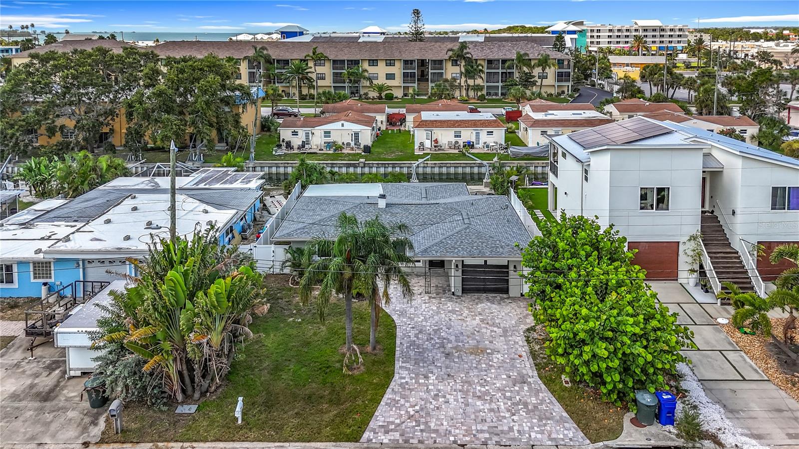 BAYWOOD SHORES 1ST ADD - Residential Lease