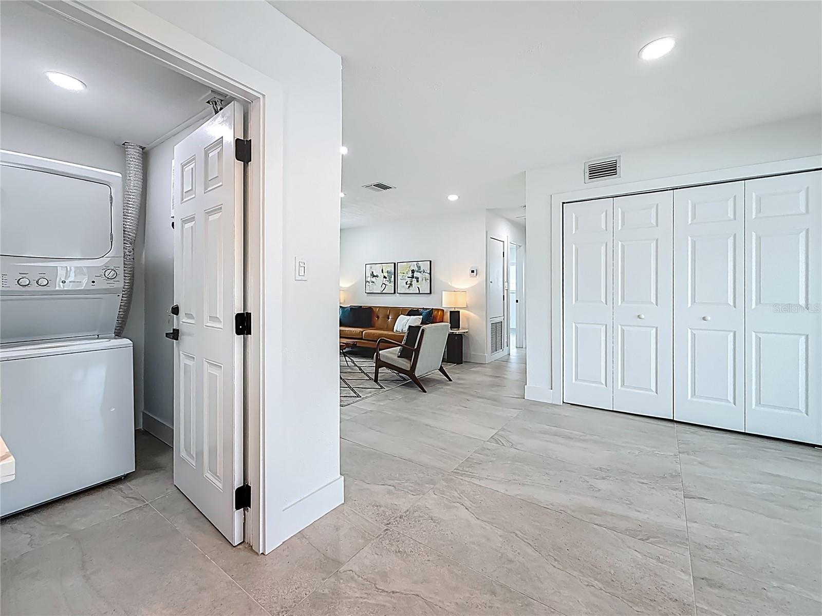 BAYWOOD SHORES 1ST ADD - Residential Lease