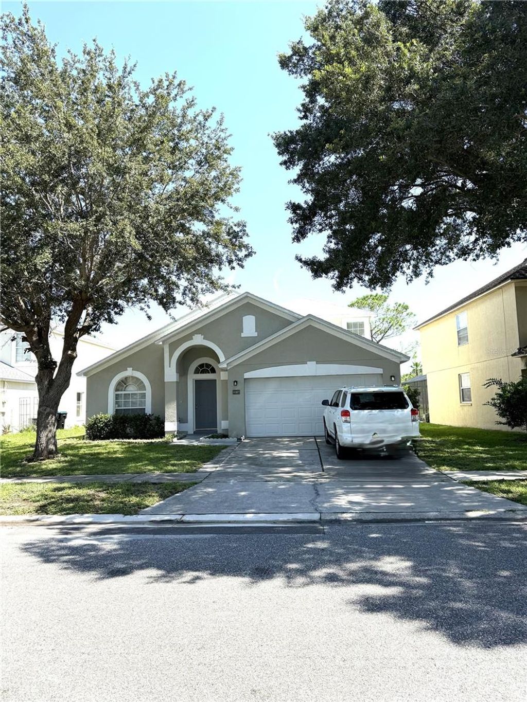 Photo of 4207 Andover Cay Boulevard, Orlando, FL 32825 (MLS # O6423633)