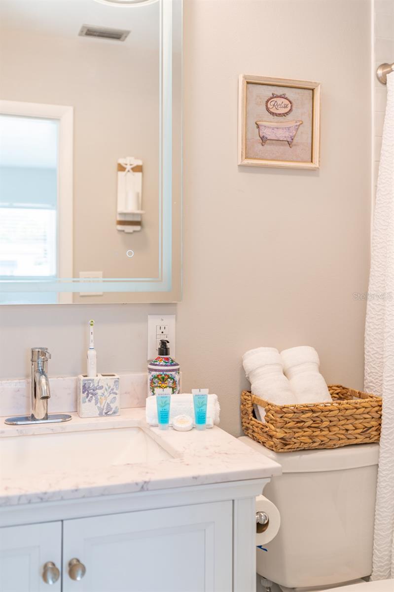 PASADENA SHORES - Residential Lease