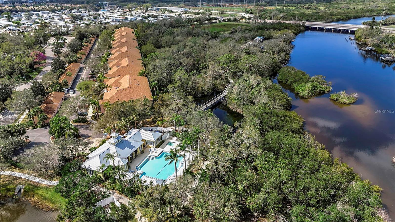 HARBORAGE ON BRADEN RIVER PH I - Residential