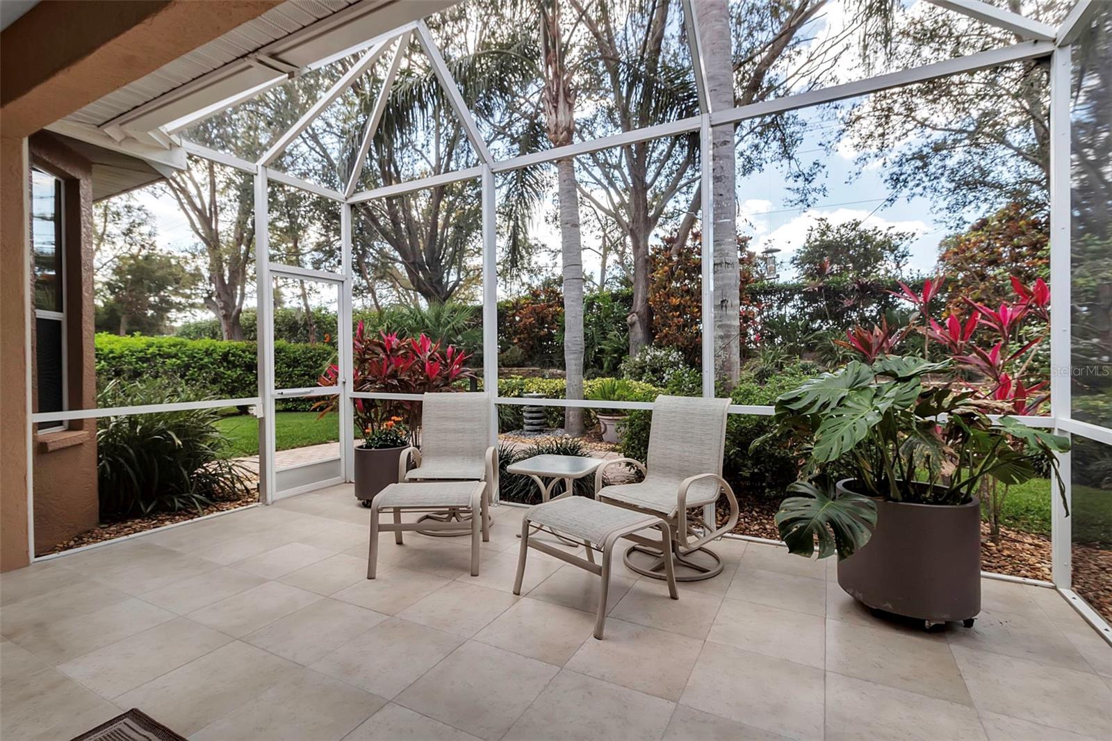 HARBORAGE ON BRADEN RIVER PH I - Residential