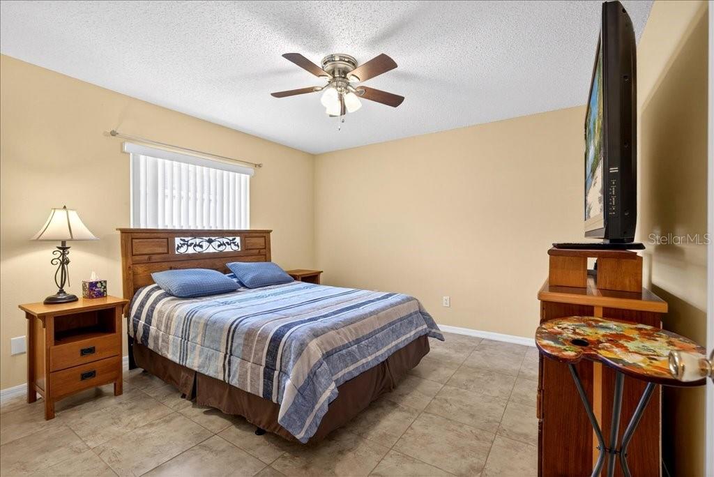 PINE LAKES - Residential