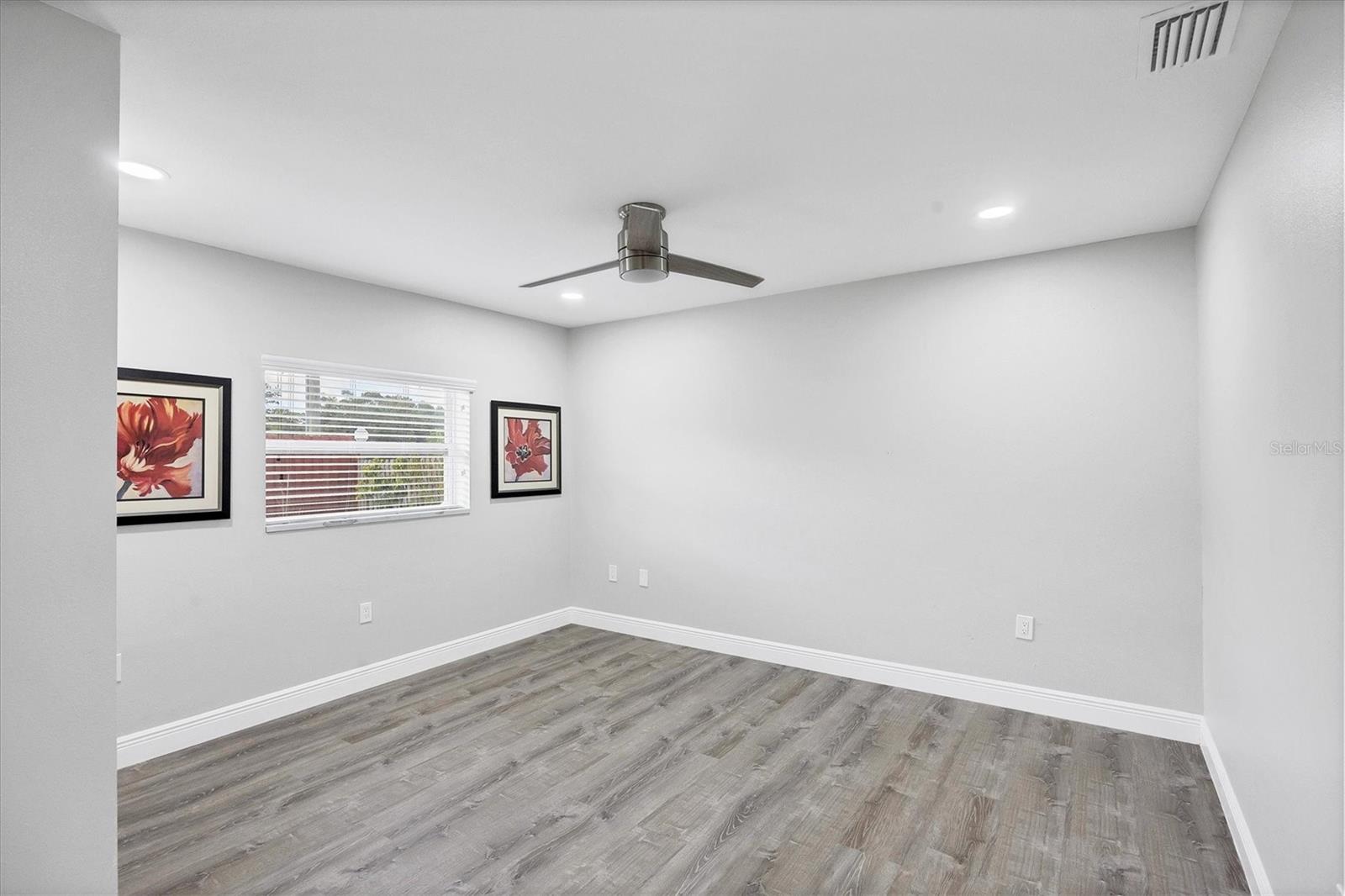 EASTPOINTE PH 2A - Residential Lease