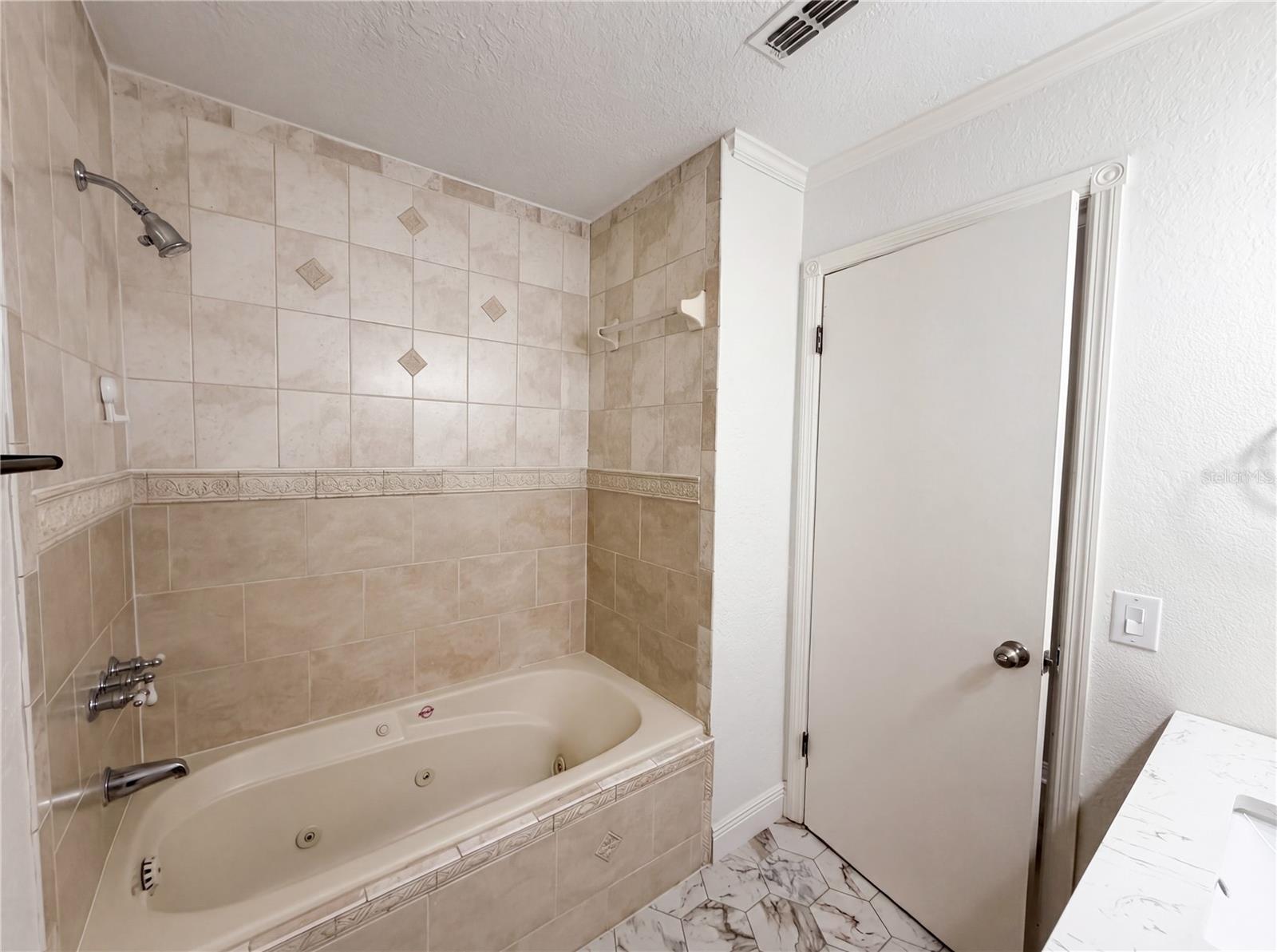 WOODLAND PLACE FIRST ADD - Residential