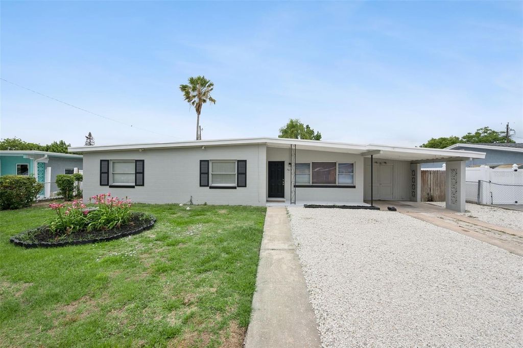 Photo of 7019 Alvina Way, Orlando, FL 32822 (MLS # O6407542)