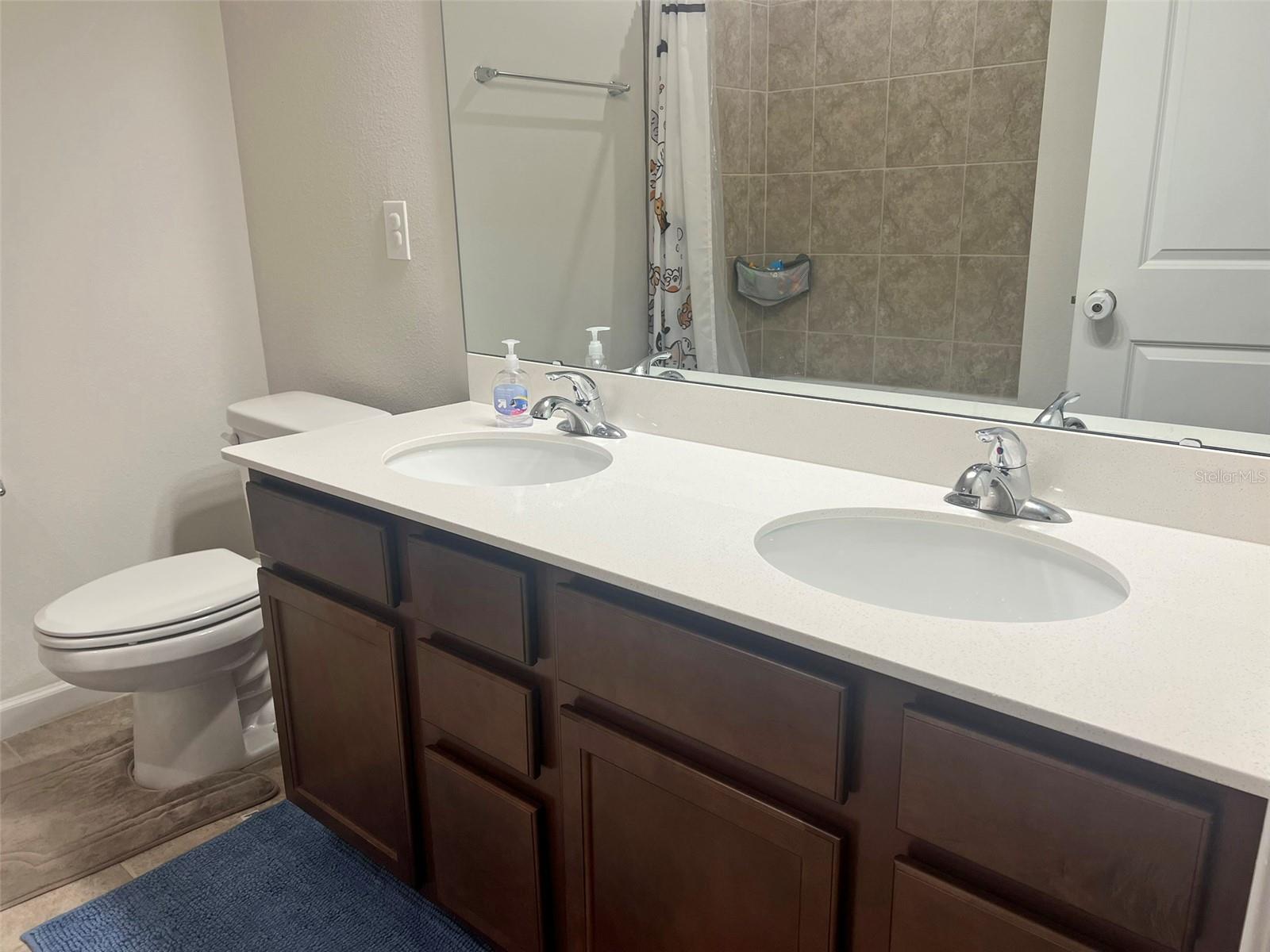 DORA LANDINGS - Residential