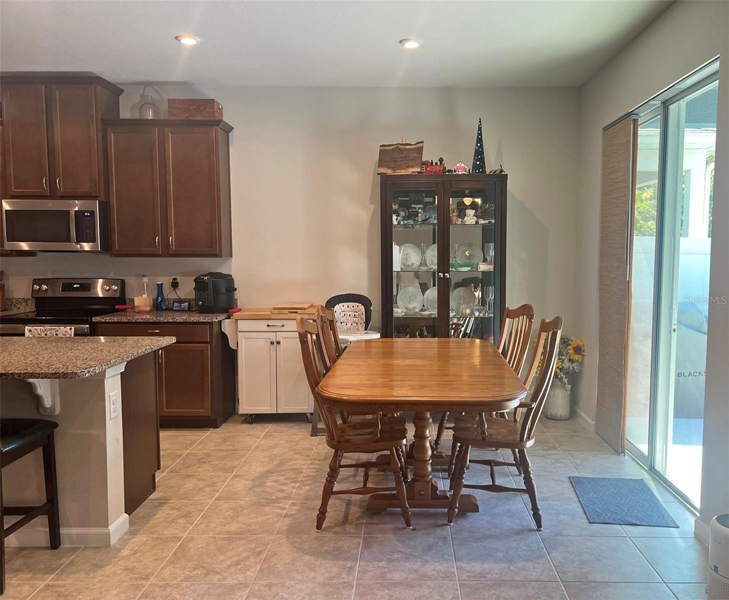 DORA LANDINGS - Residential