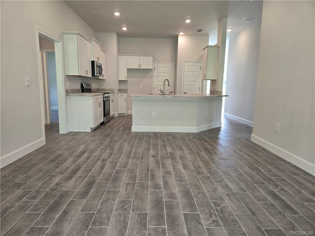 WYLD PALMS - Residential