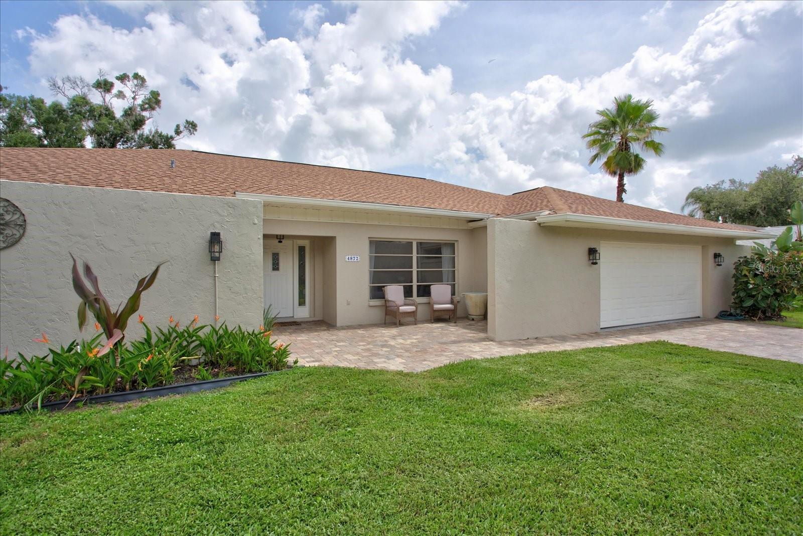 4872 HAWKSHEAD PARK