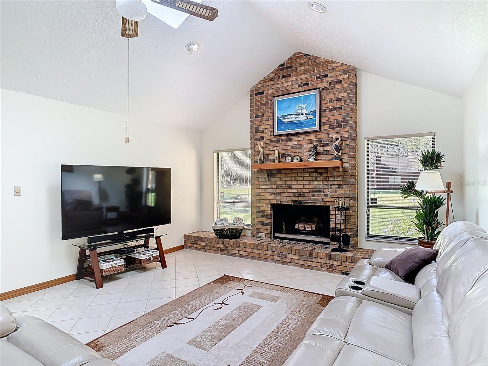 INDIAN MOUND VILLAGE - Residential