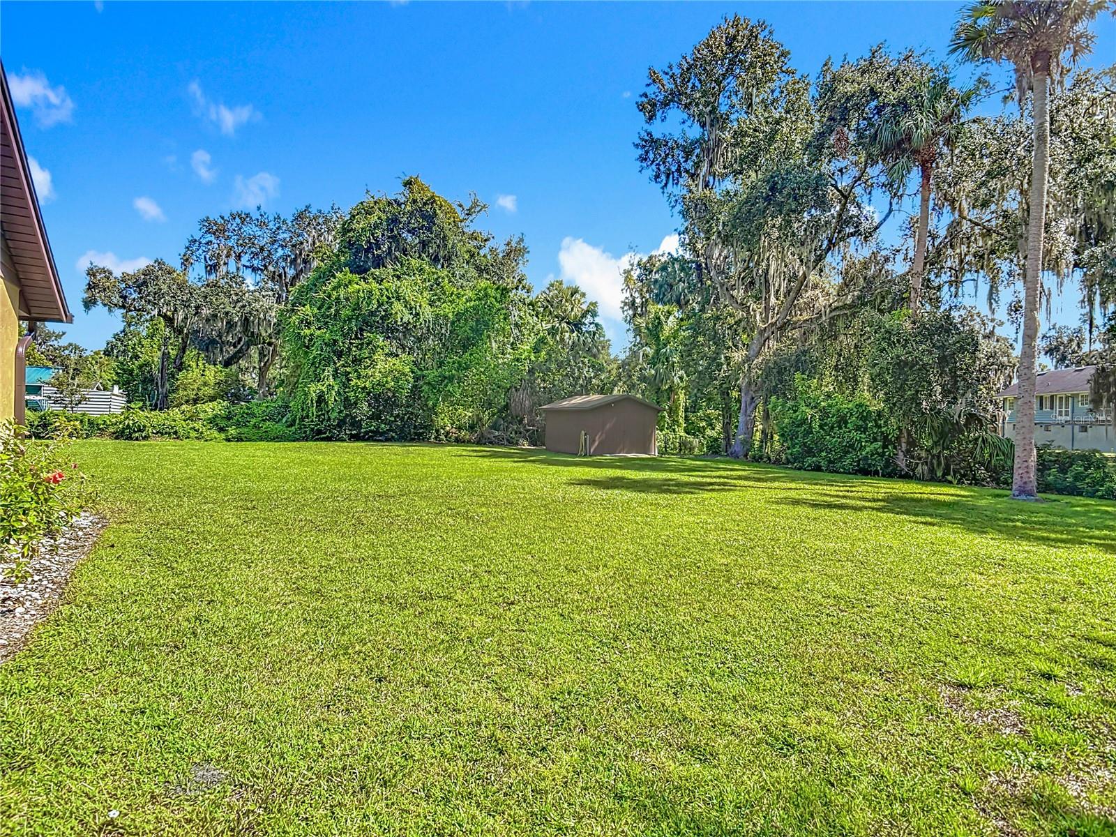 INDIAN MOUND VILLAGE - Residential