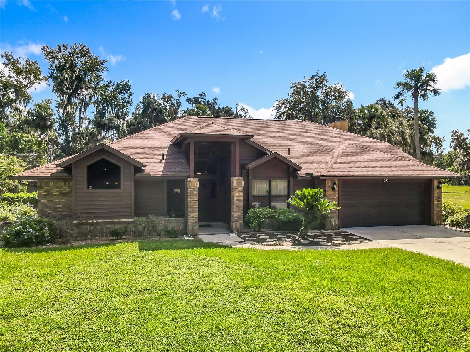 INDIAN MOUND VILLAGE - Residential