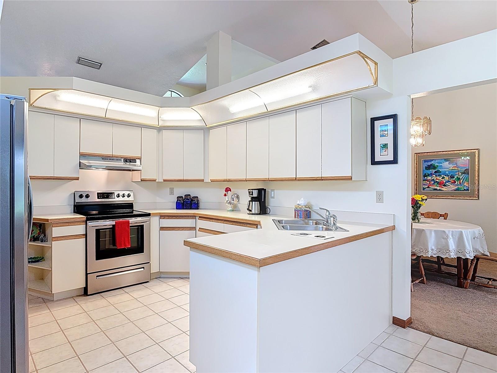 INDIAN MOUND VILLAGE - Residential